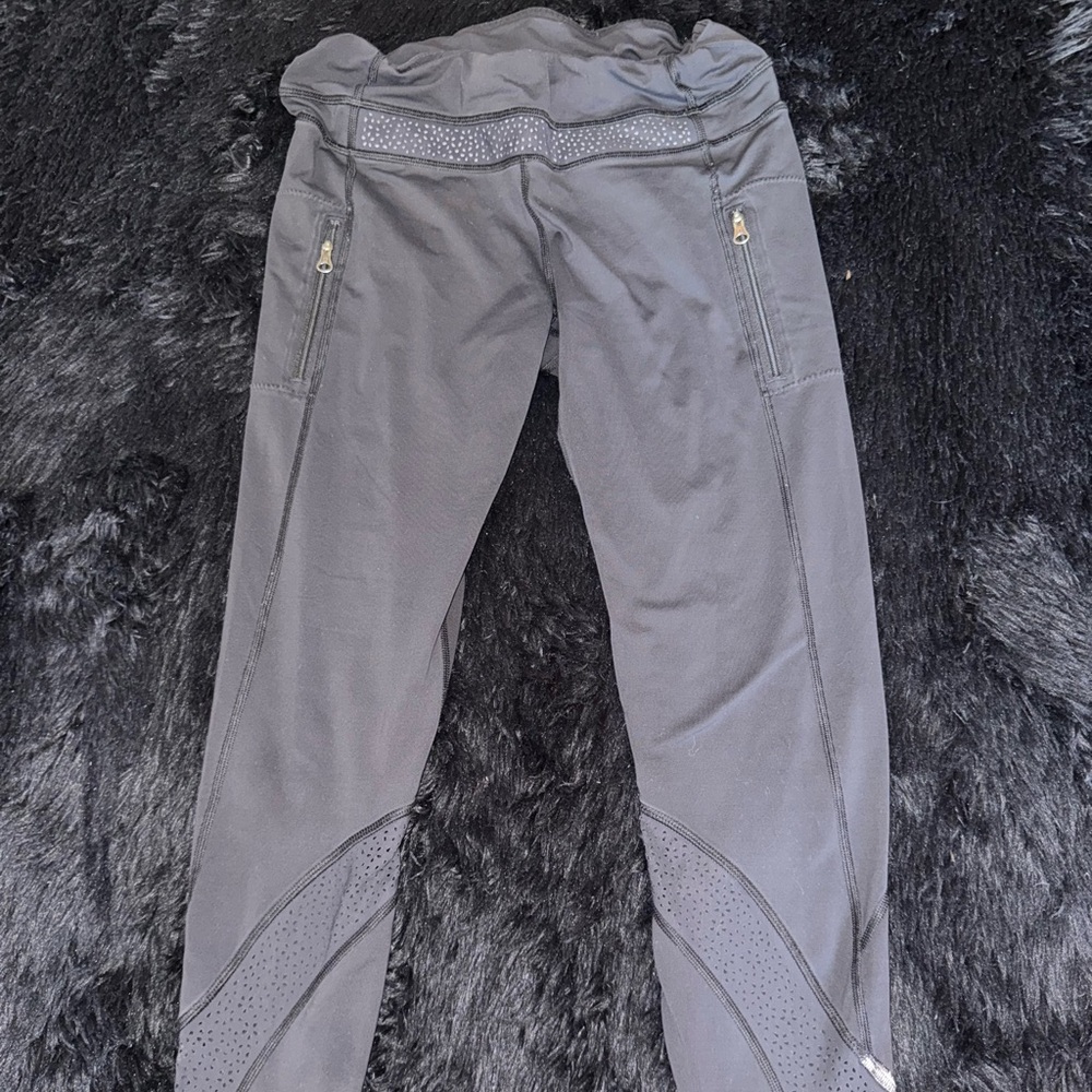 Black Low Rise Vintage Lululemon leggings